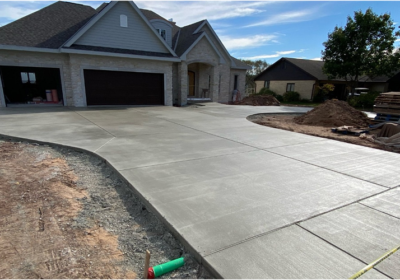 The Lasting Appeal of Custom Concrete Driveways: Durability, Style, and Function